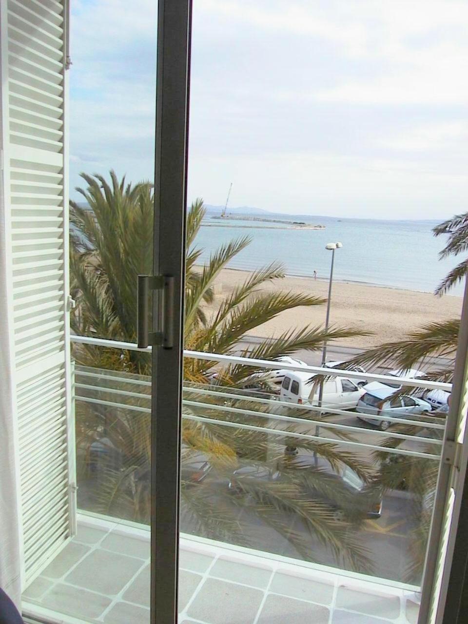 Rhode Vista al mar Roses Exterior foto